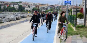 Kent Yolları ve Sosyal Belediyecilik.